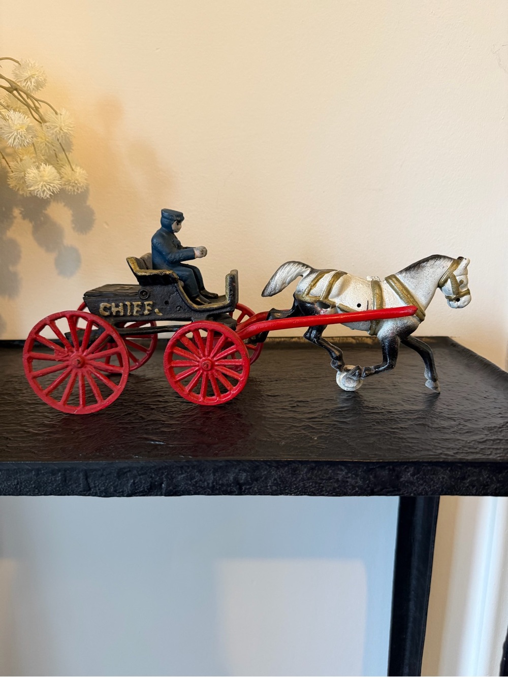 Vintage PD Chief Cast Iron Horse Drawn Carriage